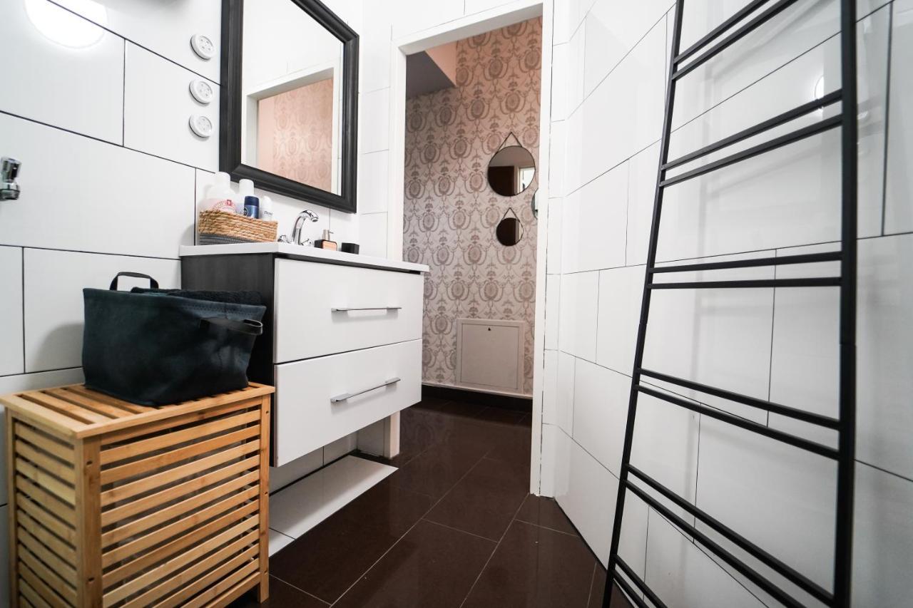 Mint 13 @ Mariahilf Apartment Виена Екстериор снимка