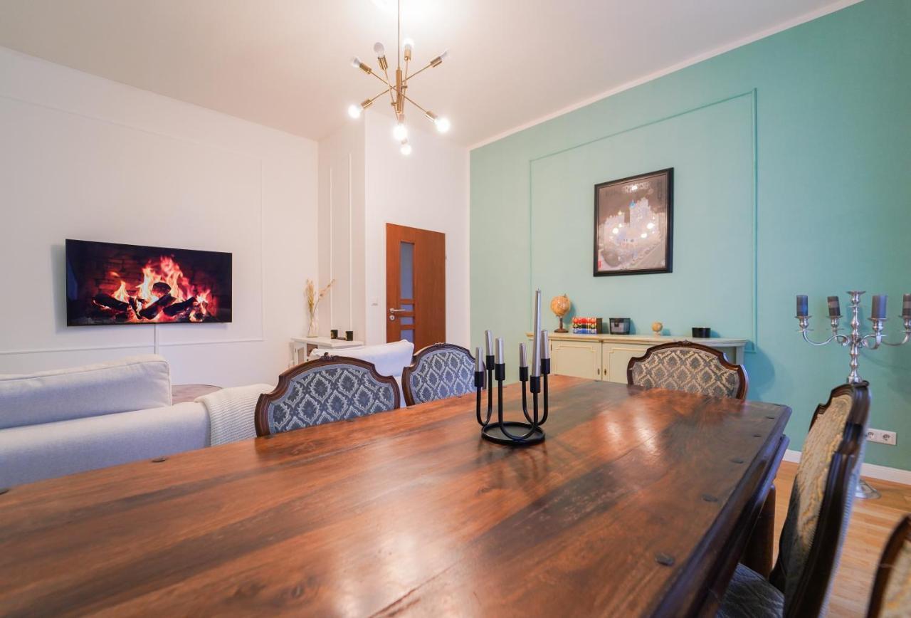 Mint 13 @ Mariahilf Apartment Виена Екстериор снимка