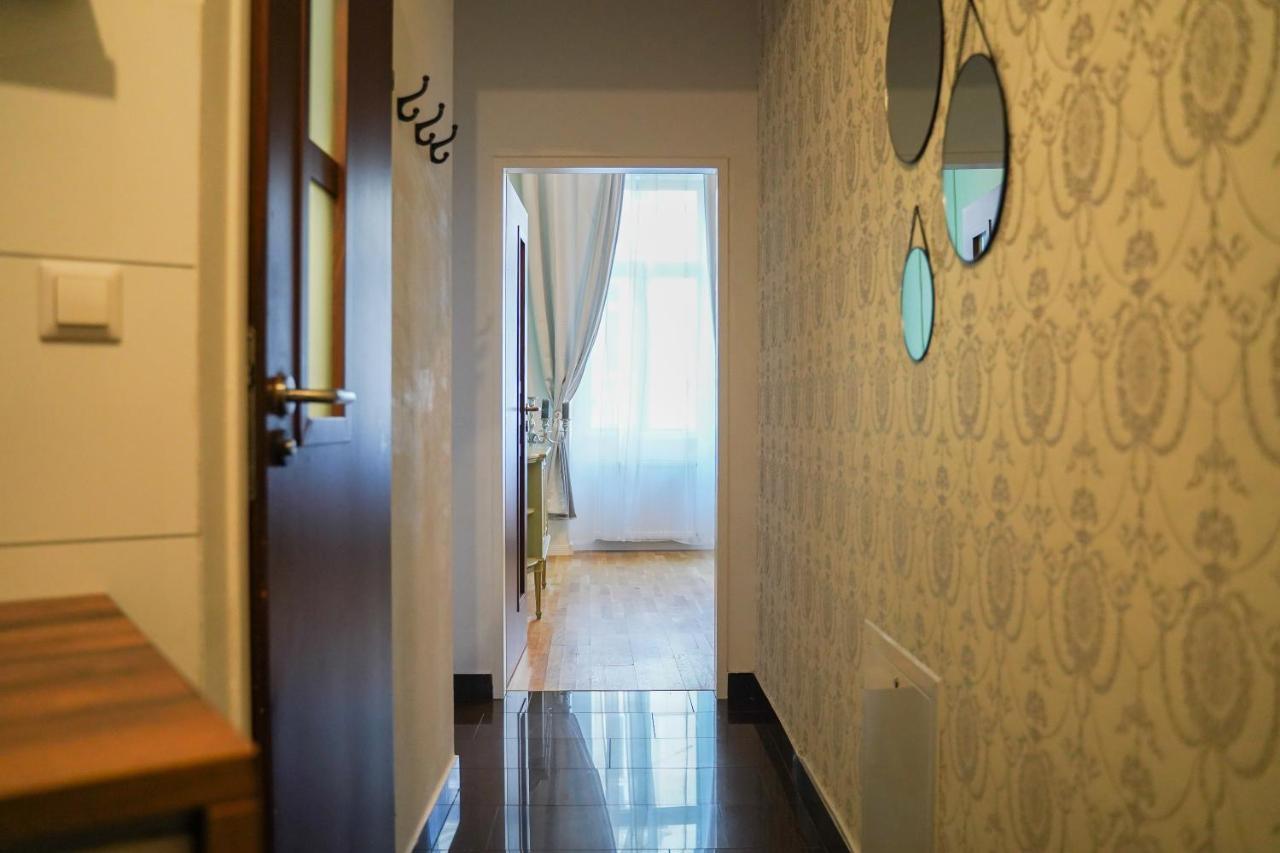 Mint 13 @ Mariahilf Apartment Виена Екстериор снимка